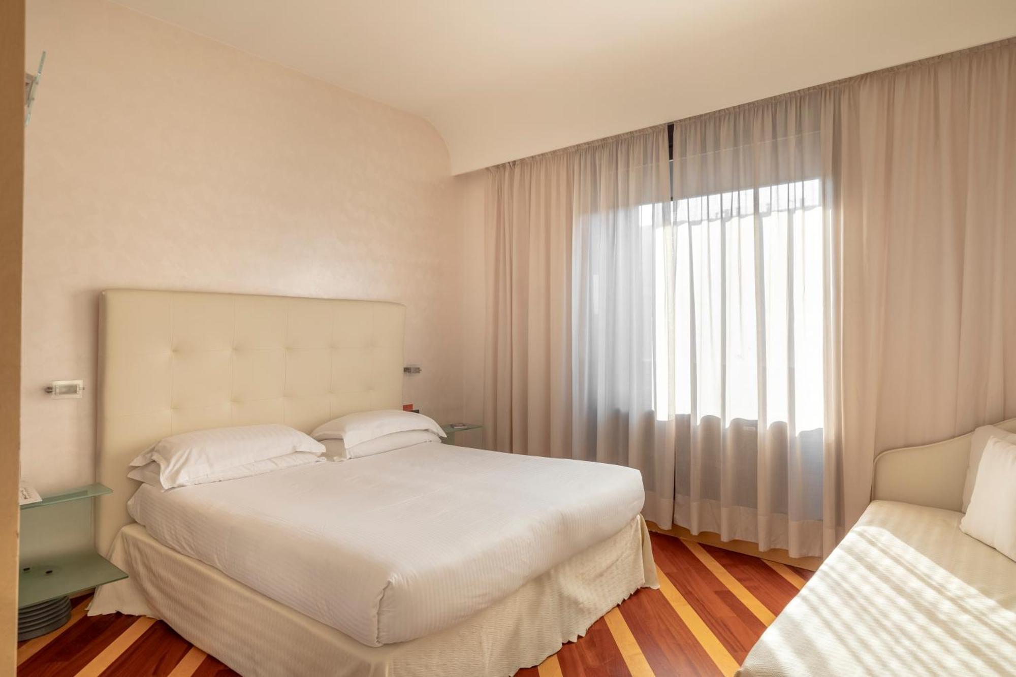 Hotel Sanpi Milano — Fotos 2
